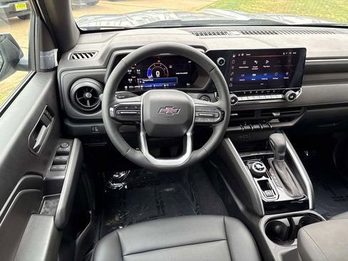 New 2025 Chevrolet Colorado Trail Boss w/ Off-Road Front Bumper Package image 10