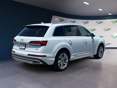 Used 2022 Audi Q7 Premium Plus image 7