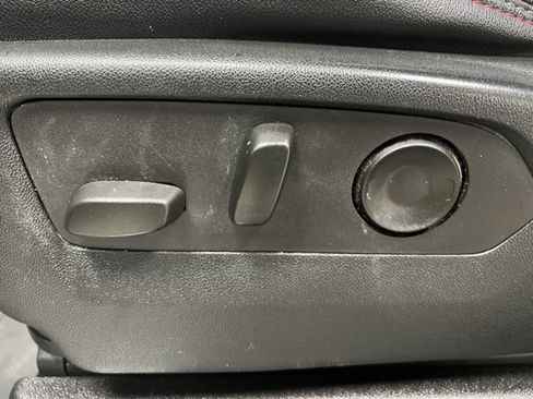 Used 2023 Chevrolet Tahoe RST image 23