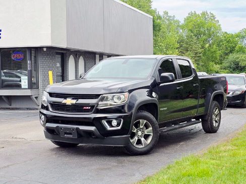 Used 2015 Chevrolet Colorado Z71 AWD/4WD image 2