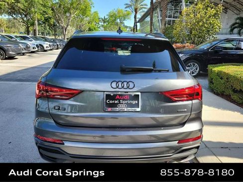 Certified 2025 Audi Q3 2.0T Premium Plus w/ Premium Plus Package AWD/4WD image 13