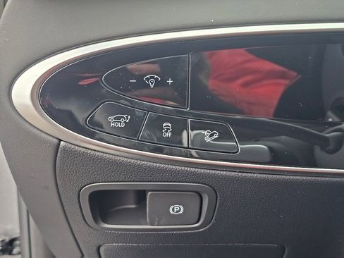 New 2026 Genesis GV70 2.5T Advanced image 34