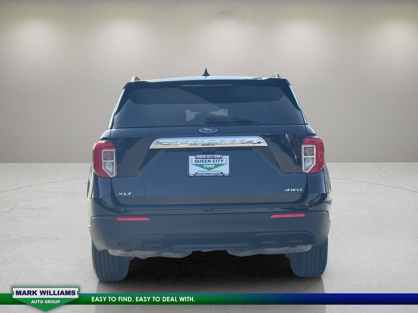 Used 2022 Ford Explorer XLT AWD/4WD image 8
