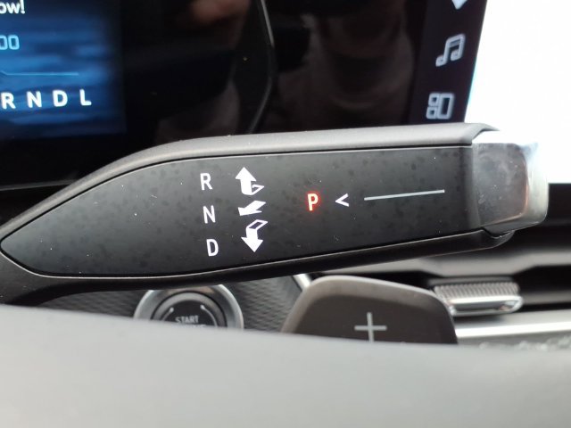 Used 2025 Chevrolet Equinox LT w/ Convenience Package II FWD image 27