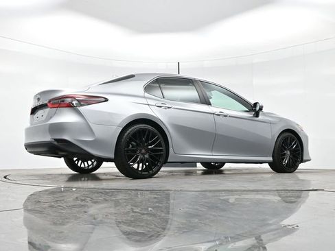 Used 2022 Toyota Camry LE image 27