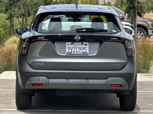 Certified 2025 Nissan Kicks S AWD/4WD image 5