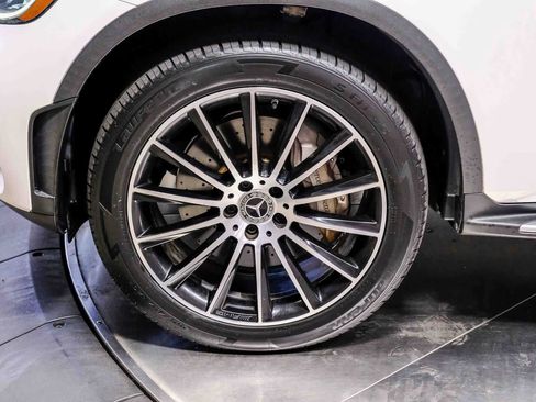 Used 2020 Mercedes-Benz GLC 300 4MATIC Coupe image 10