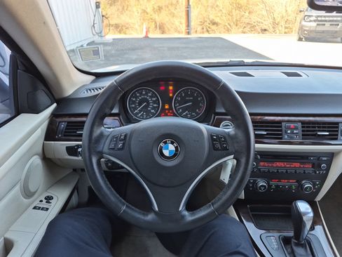 Used 2012 BMW 328i Coupe image 25