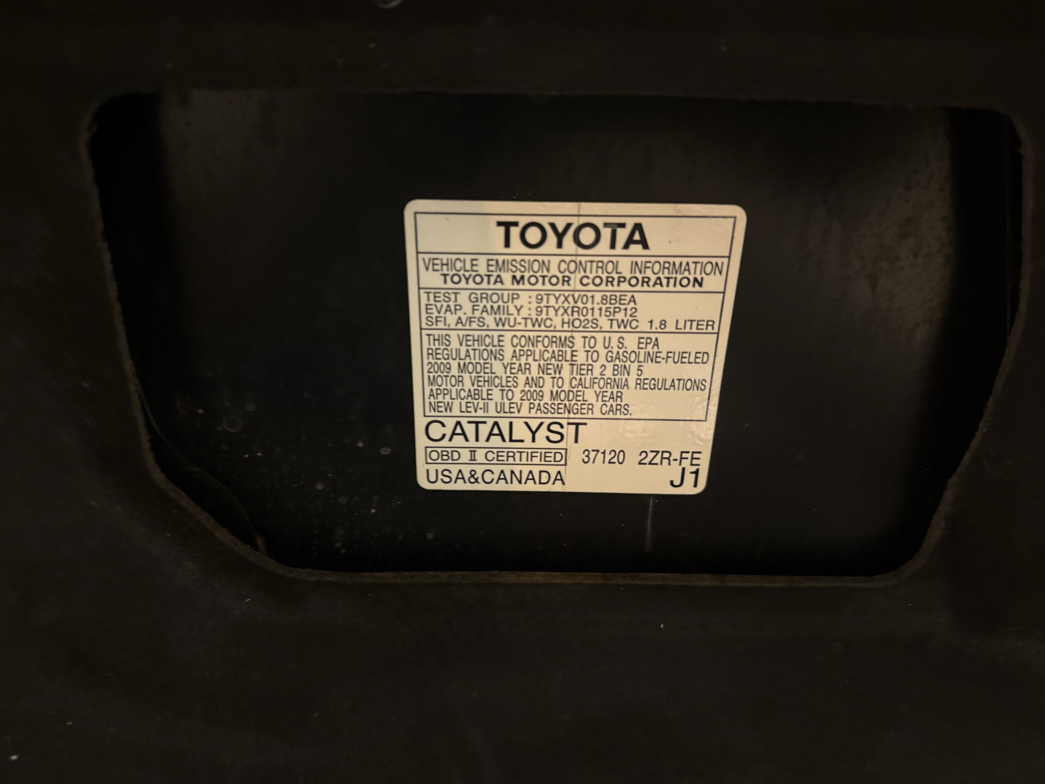 Used 2009 Toyota Matrix FWD image 30