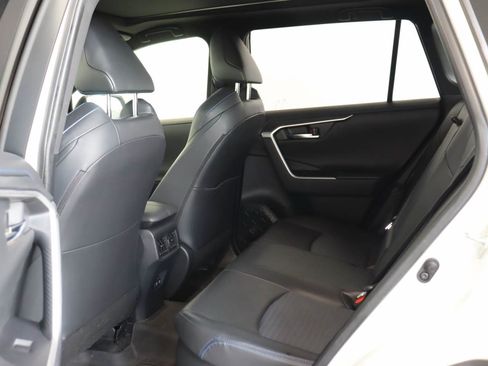 Used 2020 Toyota RAV4 XSE AWD/4WD image 16
