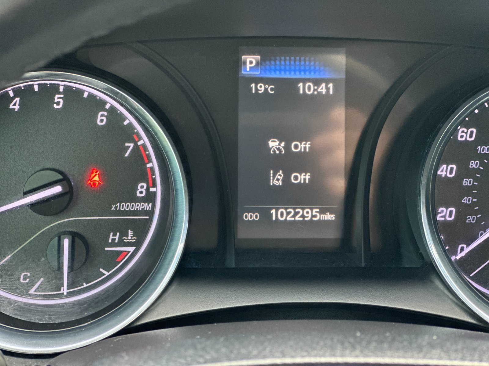 Used 2019 Toyota Camry SE FWD image 23