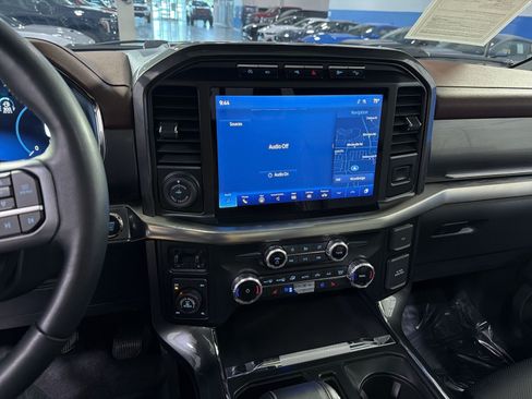 Used 2023 Ford F150 Lariat w/ Equipment Group 502A High AWD/4WD image 21