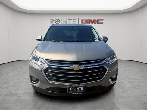 Used 2018 Chevrolet Traverse LT FWD image 7