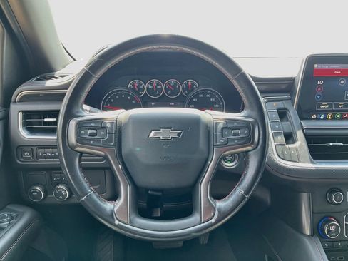 Used 2021 Chevrolet Suburban RST w/ Rear Media and Nav Package RWD image 11
