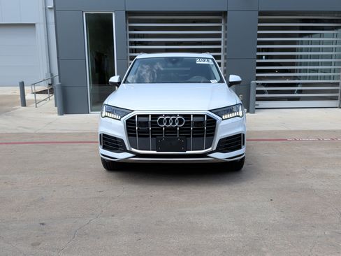 Used 2023 Audi Q7 2.0T Premium Plus w/ Premium Plus Package AWD/4WD image 3