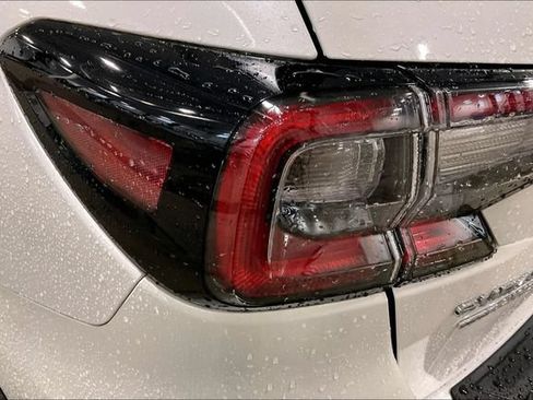 Used 2023 Subaru Outback Limited AWD/4WD image 29