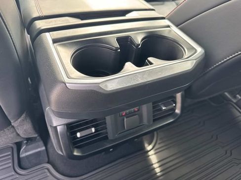 Used 2025 Ford F150 Raptor AWD/4WD image 19