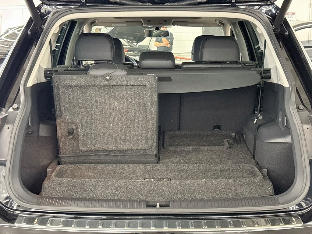 Used 2019 Volkswagen Tiguan SEL FWD image 24