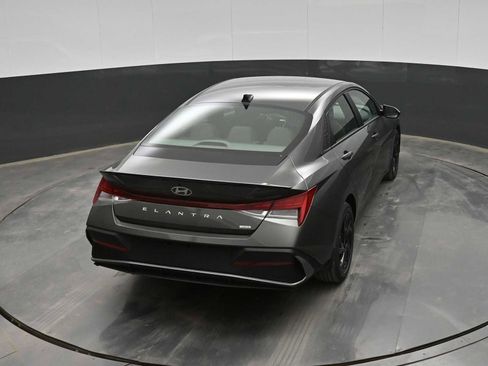 New 2026 Hyundai Elantra Sport FWD image 27