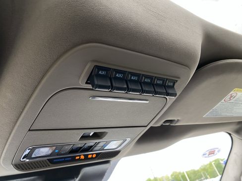 Used 2026 Ford F450 Platinum w/ Platinum Plus Package AWD/4WD image 20