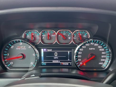 Used 2016 Chevrolet Silverado 2500 LTZ w/ LTZ Plus Package image 32