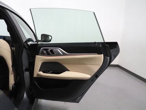 Used 2023 BMW i4 eDrive35 image 69