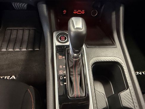Used 2025 Nissan Sentra SR FWD image 21
