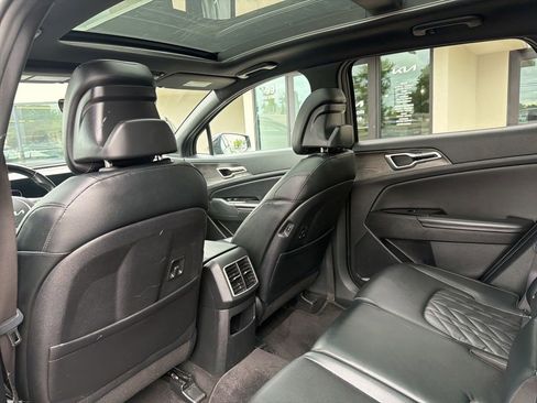 Used 2023 Kia Sportage X-Line w/ X-Line Premium Package AWD/4WD image 14