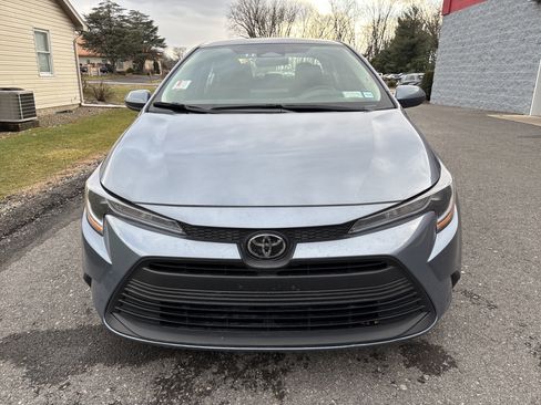 Used 2024 Toyota Corolla LE image 9