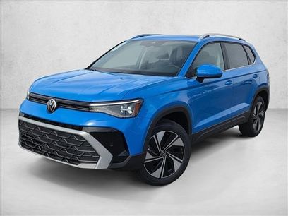 New 2026 Volkswagen Taos SE