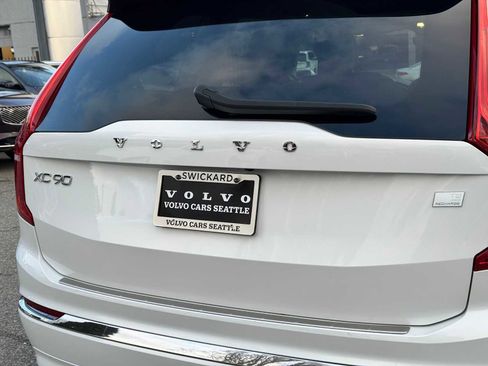 Certified 2023 Volvo XC90 T8 Core w/ Protection Package Premier image 15