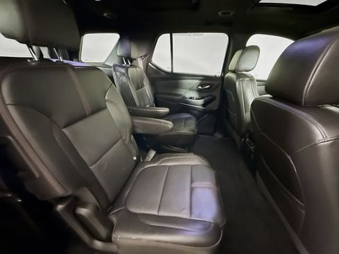 Used 2023 Chevrolet Traverse RS AWD/4WD image 29