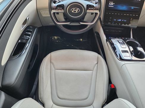 Used 2022 Hyundai Tucson Limited w/ Cargo Package FWD image 11