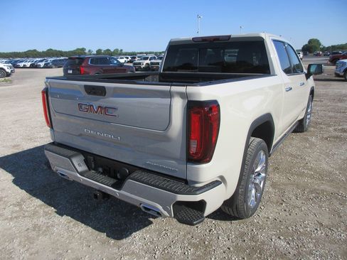 New 2026 GMC Sierra 1500 Denali AWD/4WD image 5