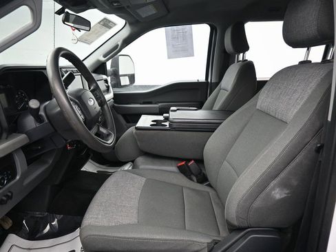Used 2024 Ford F350 XLT image 26