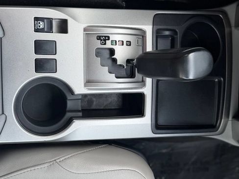 Used 2012 Toyota 4Runner SR5 w/ Convenience Pkg RWD image 26