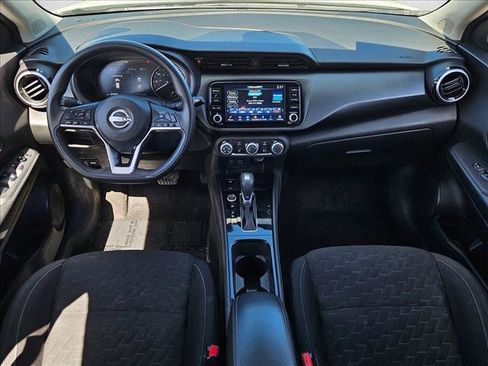 Used 2024 Nissan Kicks SV FWD image 19