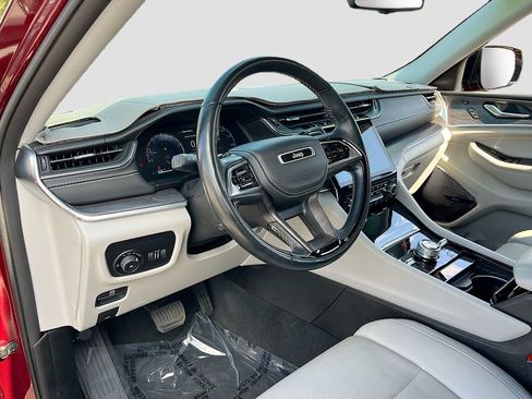 Certified 2022 Jeep Grand Cherokee L Overland w/ Advanced Protech Group III image 9