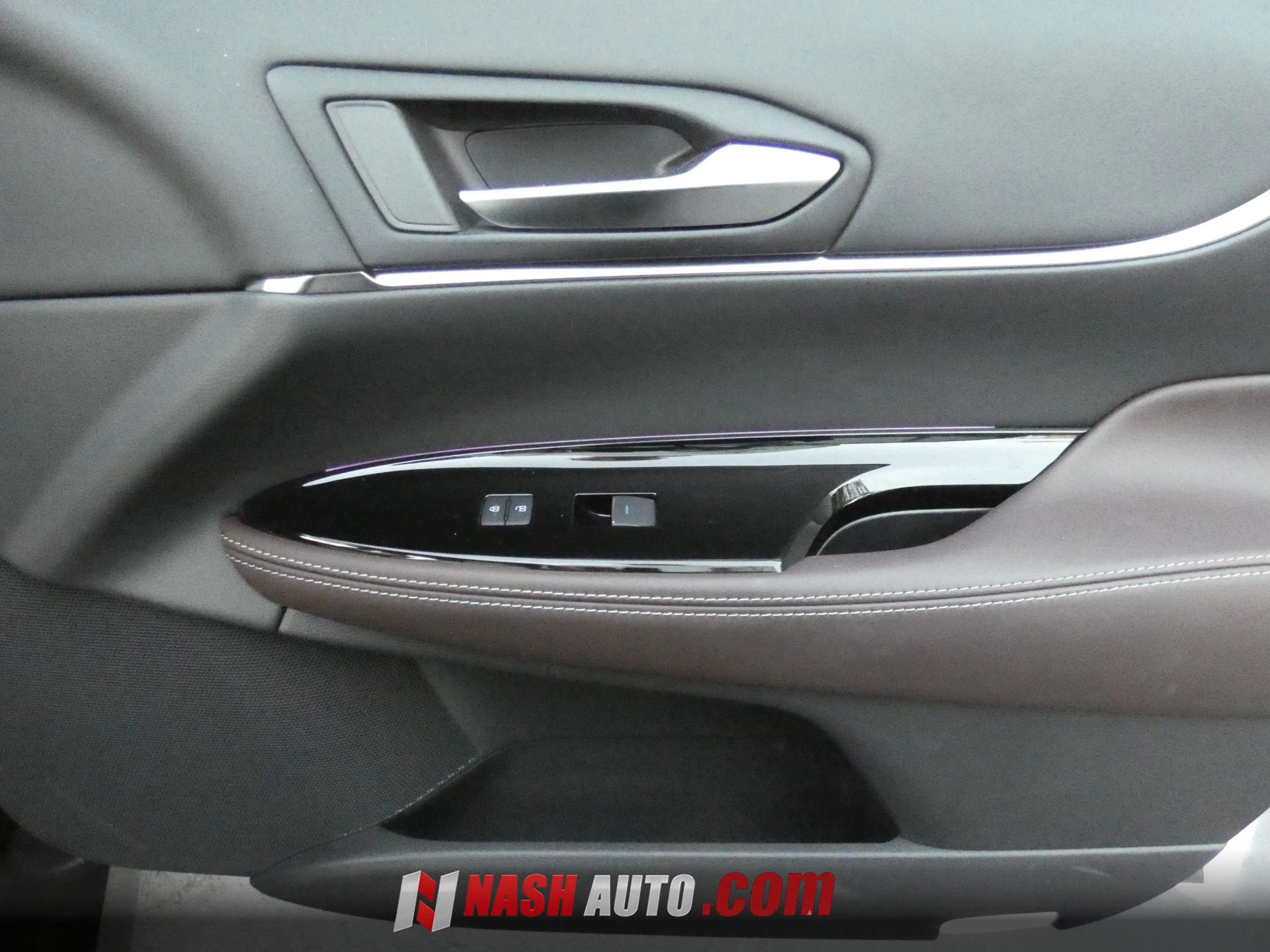 Used 2021 Toyota Mirai RWD image 36