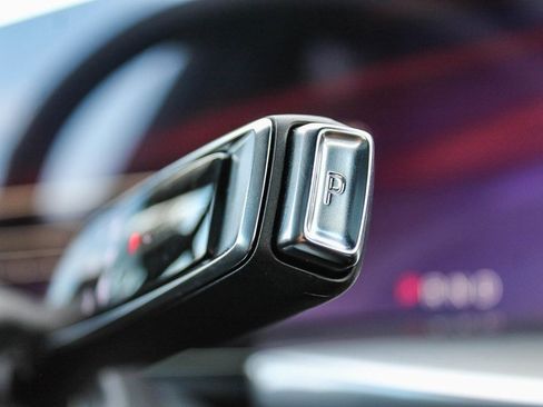 Used 2025 Cadillac Escalade IQ Sport 2 image 25