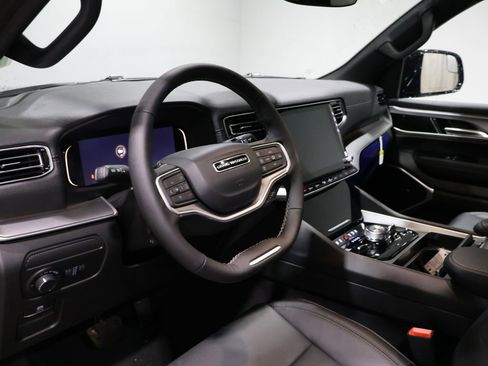 New 2026 Jeep Grand Wagoneer 4WD image 20