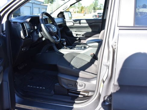 Used 2024 Ford Ranger XLT w/ FX4 Off-Road Package image 12