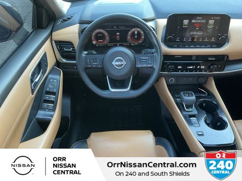 Used 2023 Nissan Rogue Platinum image 14