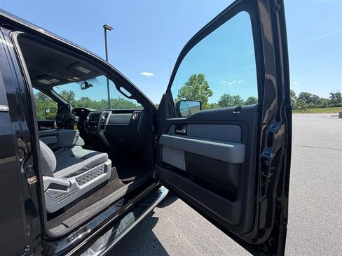 Used 2013 Ford F150 XLT w/ XLT Chrome Pkg AWD/4WD image 25