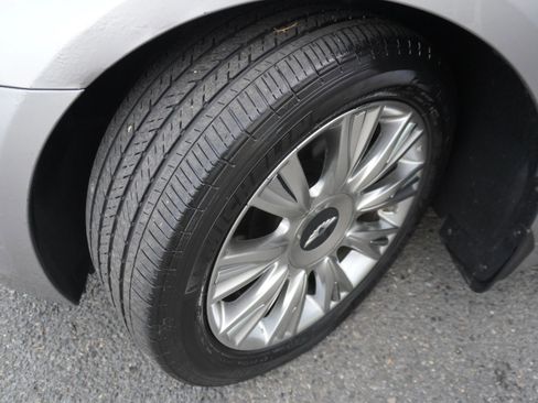 Used 2009 Hyundai Genesis 3.8 w/ Technology Pkg 4 image 34