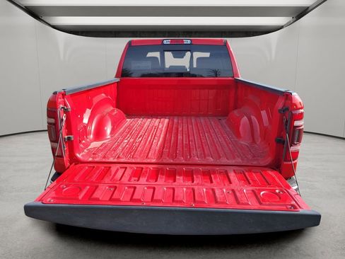 Used 2022 RAM 1500 Laramie AWD/4WD image 7