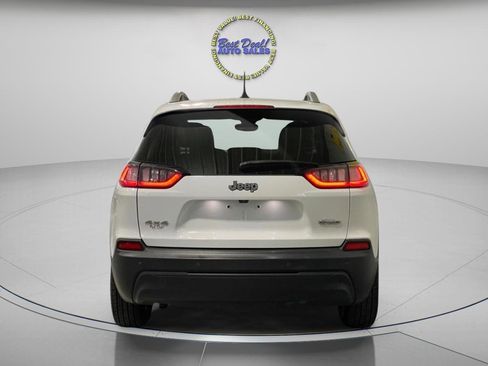 Used 2021 Jeep Cherokee Latitude Plus AWD/4WD image 4