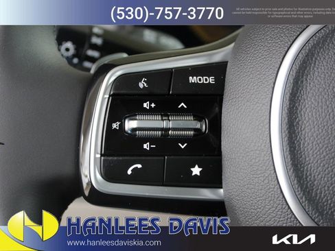 New 2026 Kia Carnival LXS image 28