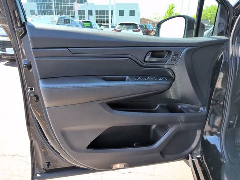 Used 2024 Honda Odyssey Sport image 16