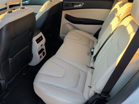 Used 2024 Ford Edge Titanium w/ Equipment Group 301A image 25